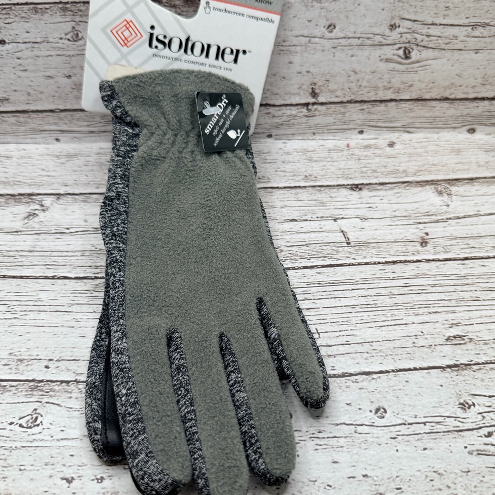 Isotoner Gray Gloves